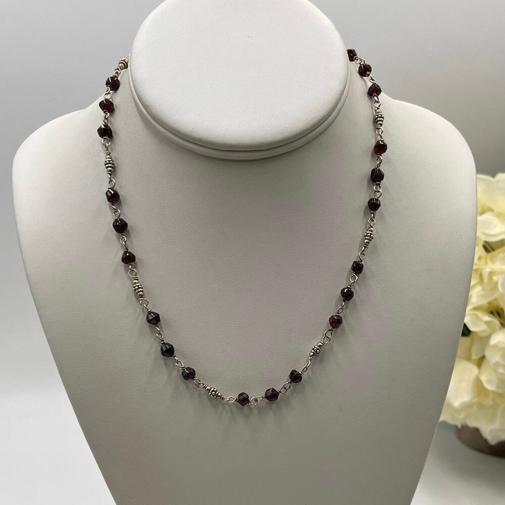 SILPADA‎ Retired Sterling Silver 925 Garnet Beads Station Chain Necklace N1053